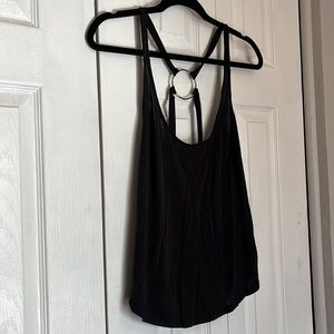 Silence+noise top with hardware